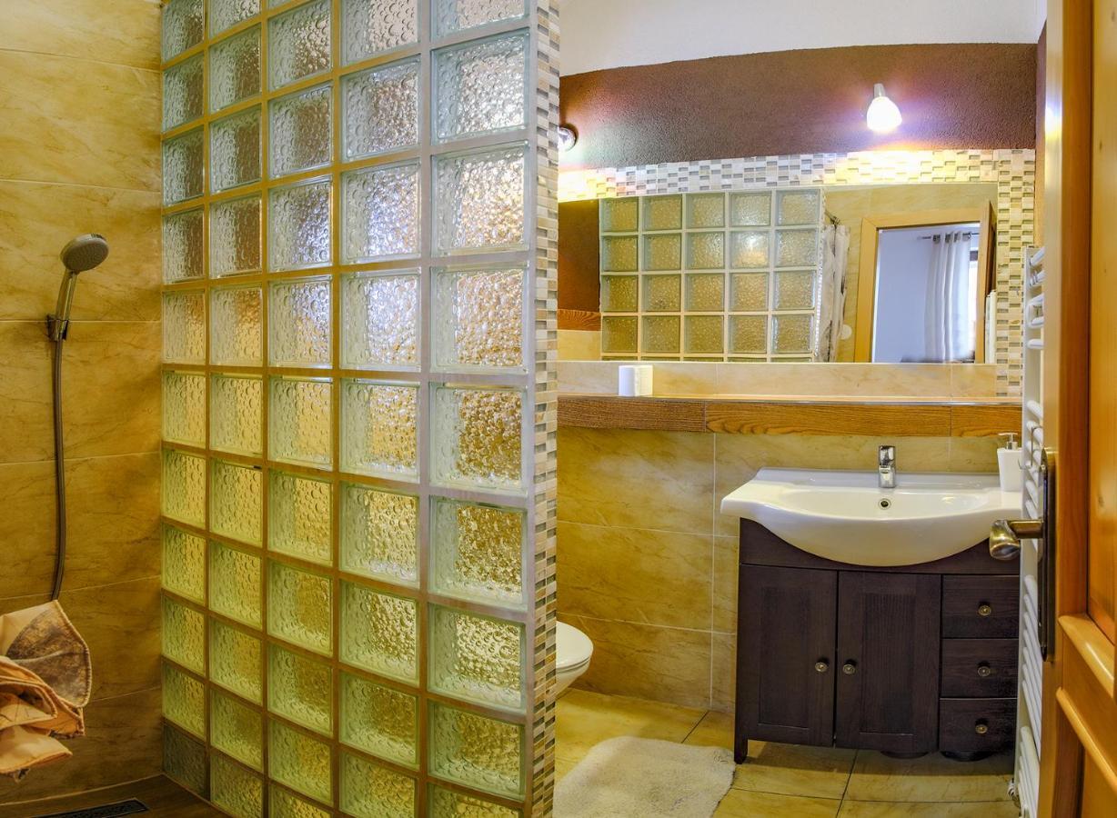 Siky-Liptov Villa ลิปโตว์สกียาน ภายนอก รูปภาพ